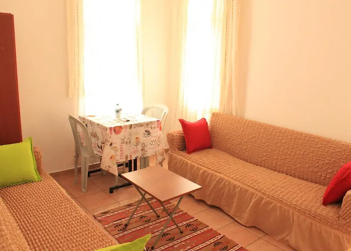 Deniz Apart Apartmanhotel 2*