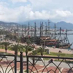 Deniz Apart Ξενοδοχείο με διαμερίσματα