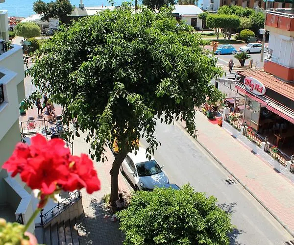 Deniz Apart Aparthotel 2*